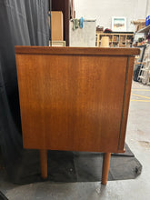 Load image into Gallery viewer, Vintage 1970's Stonehill teak sideboard