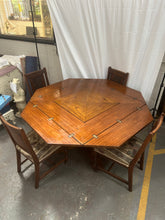Load image into Gallery viewer, Extending/swivel dining table &amp; 4 chairs
