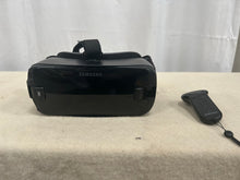 Load image into Gallery viewer, Samsung gear vr
