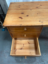 Load image into Gallery viewer, Large Pine Desk
