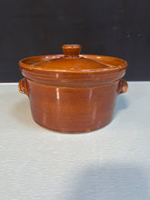 Load image into Gallery viewer, Vintage Pearson's Casserole  Dish
