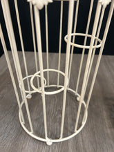 Load image into Gallery viewer, Bird cage tea light holders
