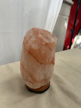 Load image into Gallery viewer, Himalayan pink salt lamp

