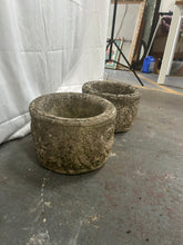 Load image into Gallery viewer, 2x small stone plant pots
