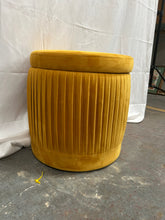 Load image into Gallery viewer, Mustard ottoman
