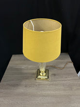 Load image into Gallery viewer, Vintage Lamp
