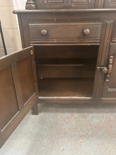 Load image into Gallery viewer, Vintage Ercol Display Case
