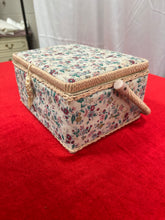 Load image into Gallery viewer, Vintage floral sewing basket
