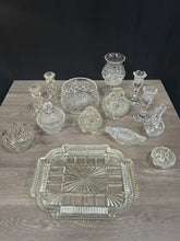 Load image into Gallery viewer, Crystal Glasses
