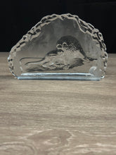 Load image into Gallery viewer, Swedish etched frosted crystal lion
