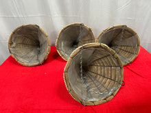 Load image into Gallery viewer, Cone hanging baskets

