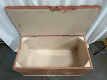 Load image into Gallery viewer, Large pink blanket box
