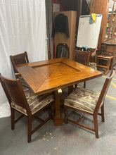 Load image into Gallery viewer, Extending/swivel dining table &amp; 4 chairs
