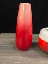 Load image into Gallery viewer, Vases
