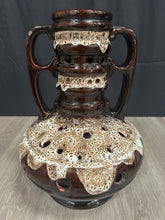 Load image into Gallery viewer, Decorative German Lamp Base
