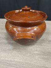 Load image into Gallery viewer, Vintage Pearson's Chesterfield Pot

