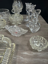 Load image into Gallery viewer, Crystal Glasses
