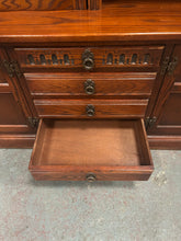 Load image into Gallery viewer, Vintage old charm display case
