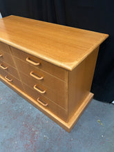 Load image into Gallery viewer, Solid Oak Chest Of Drawers
