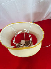 Load image into Gallery viewer, Ceramic table lamp
