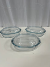 Load image into Gallery viewer, Oval Pyrex Dishes
