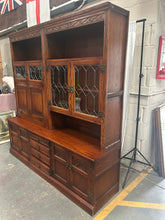 Load image into Gallery viewer, Vintage old charm display case
