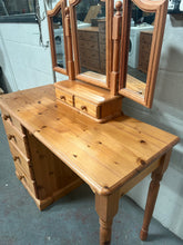 Load image into Gallery viewer, Pine dressing table &amp; mirror
