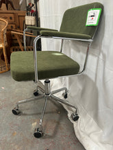 Load image into Gallery viewer, Habitat Ezra Office Chair
