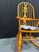 Load image into Gallery viewer, Vintage Wooden rocking chair
