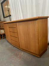 Load image into Gallery viewer, Skovby Sideboard

