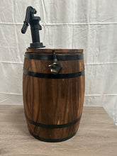 Load image into Gallery viewer, Outsunny water barrel pump
