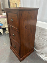 Load image into Gallery viewer, Villers reclaimed 3 drawer filling cabinet
