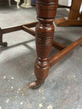 Load image into Gallery viewer, Extending/swivel dining table &amp; 4 chairs
