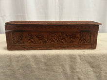 Load image into Gallery viewer, vintage hand carved wooden trinket/jewellery box
