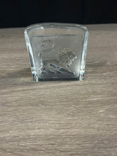 Load image into Gallery viewer, Vintage Nybro Leo Paperweight
