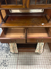 Load image into Gallery viewer, Vintage Display Case
