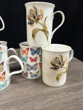 Load image into Gallery viewer, Laura Ashley cups
