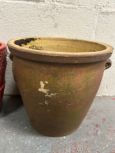 Load image into Gallery viewer, 2x Large flower Pots
