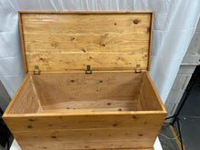 Load image into Gallery viewer, Large Wooden Trunk
