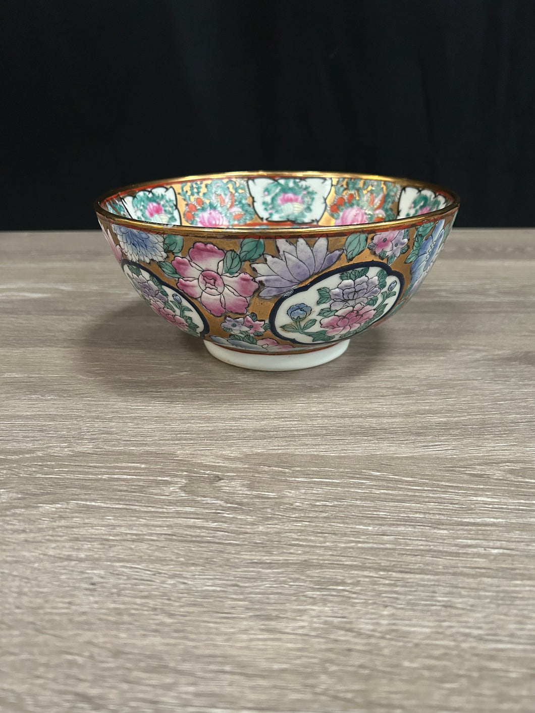 Chinese Decorative Display Bowl