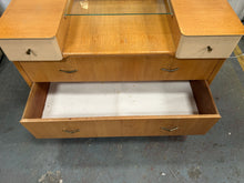 Load image into Gallery viewer, Vintage G-Plan dressing table

