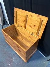 Load image into Gallery viewer, Pine Blanket/Toy Chest
