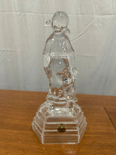 Load image into Gallery viewer, Royal Crystal Rock "teddy &amp; me" figurine
