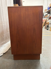 Load image into Gallery viewer, G-Plan Chest Of Drawers
