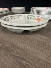 Load image into Gallery viewer, Vintage Churchill Sampsonite Diner Ware
