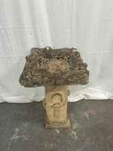 Load image into Gallery viewer, Bird bath
