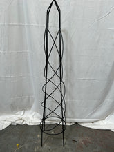 Load image into Gallery viewer, Metal spiral plant support
