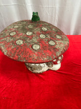 Load image into Gallery viewer, Garden mushroom statue

