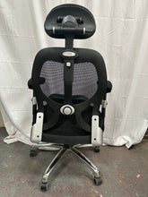 Load image into Gallery viewer, Ergo mesh 24hr office chair
