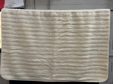 Load image into Gallery viewer, White Woolly Wool Throw
